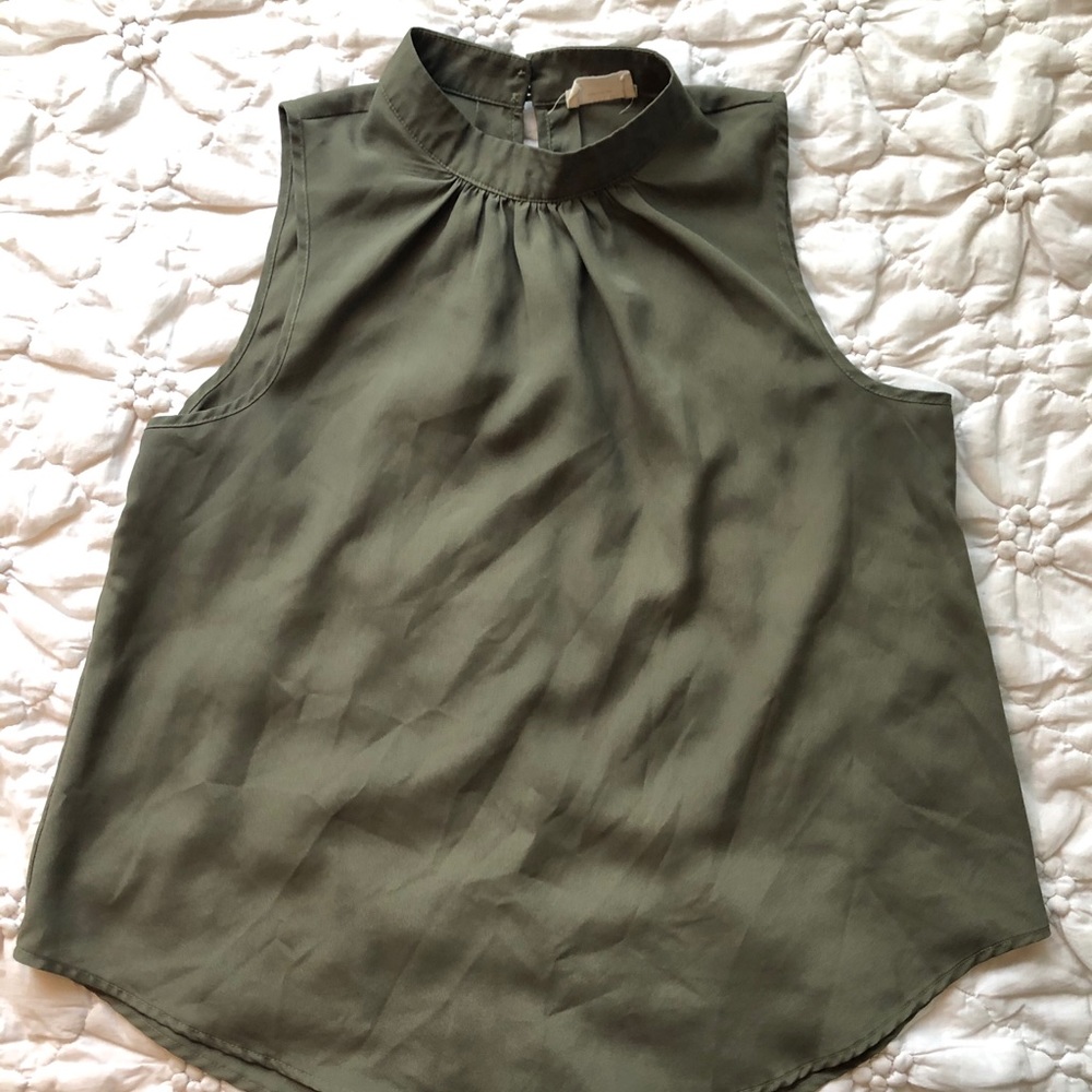 High Neck Sleeveless Blouse